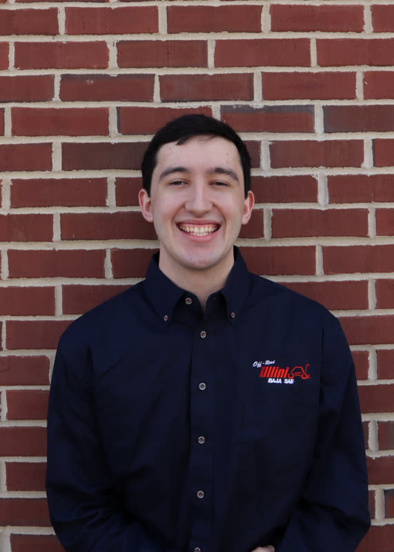 Sasha Lozuk ('22) headshot