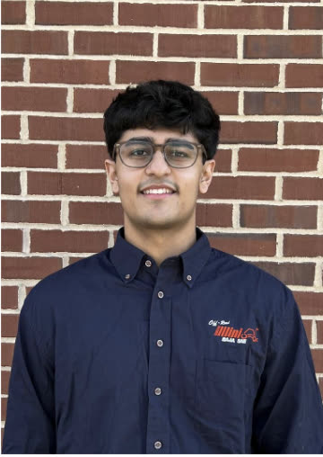 Tej Parmar '25 headshot